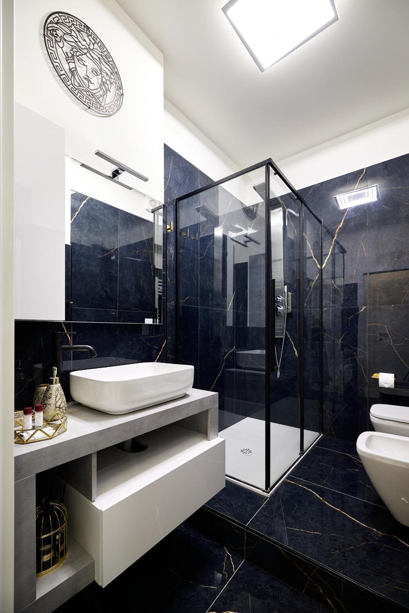 Italian Fashion Suite - Luxurious Marble City Center Милан Экстерьер фото